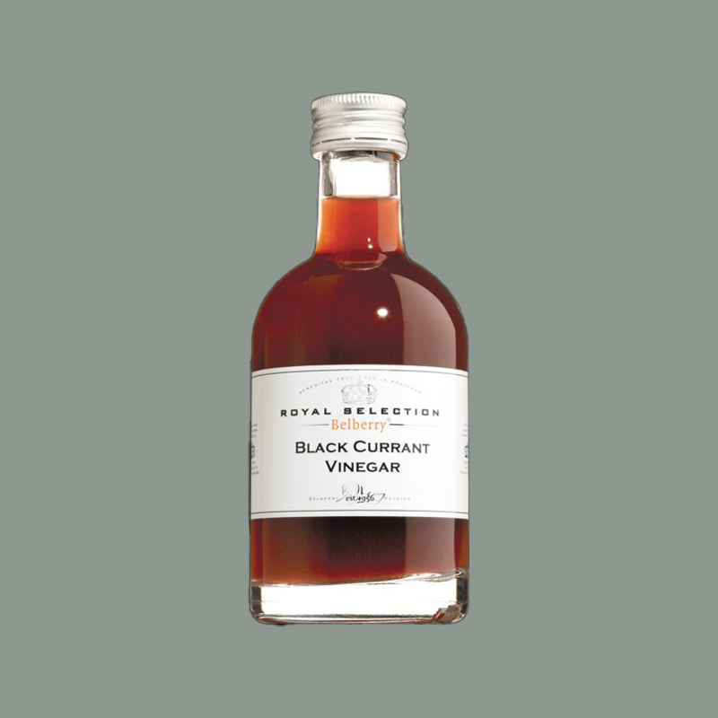 Essig mit schwarzen Johannisbeeren von 'Belberry'