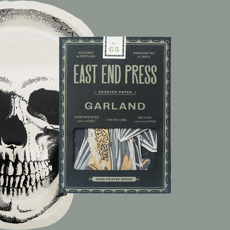 Fledermaus-Girlande von 'East End Press'
